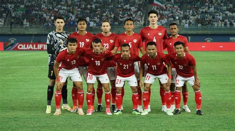 tinggi pemain timnas indonesia